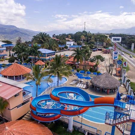 Hotel Chinauta Real Luaran gambar