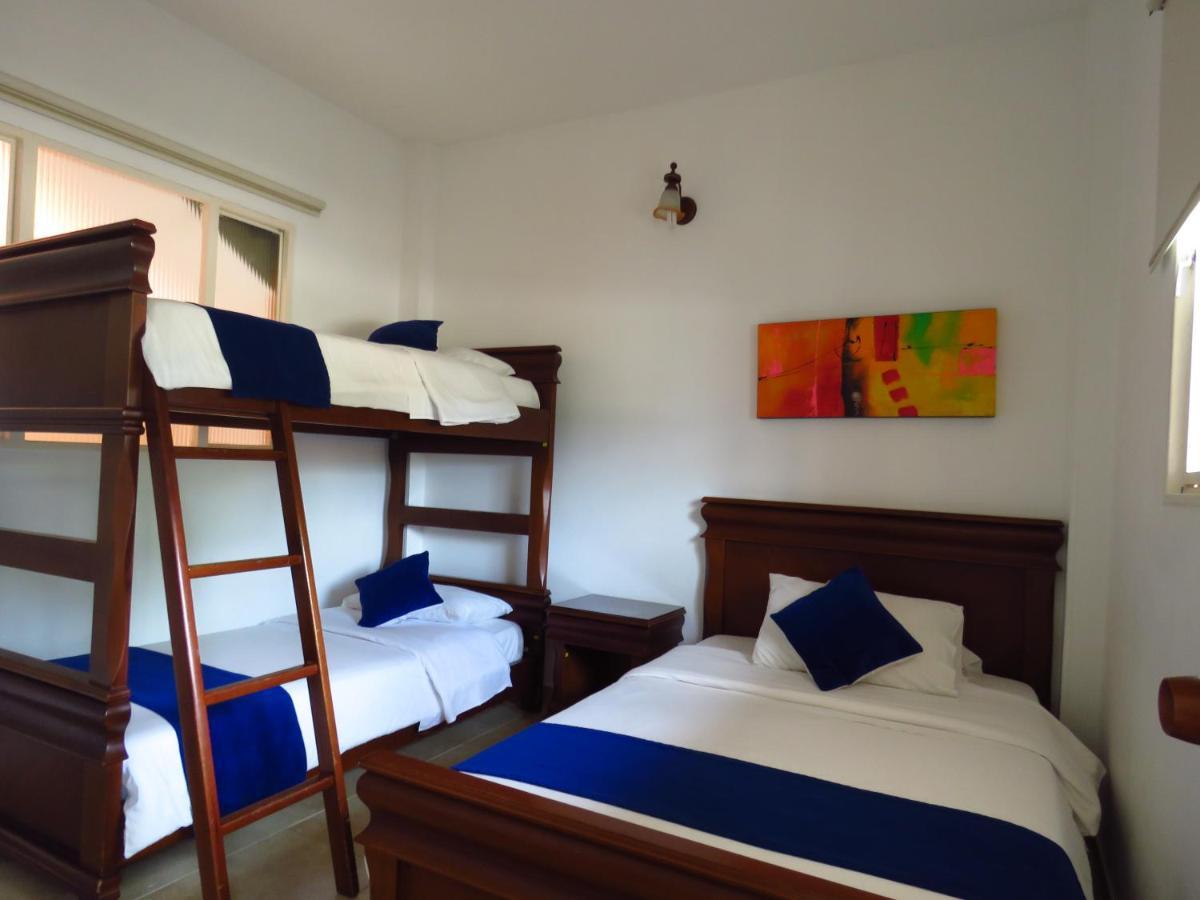 Hotel Chinauta Real Luaran gambar