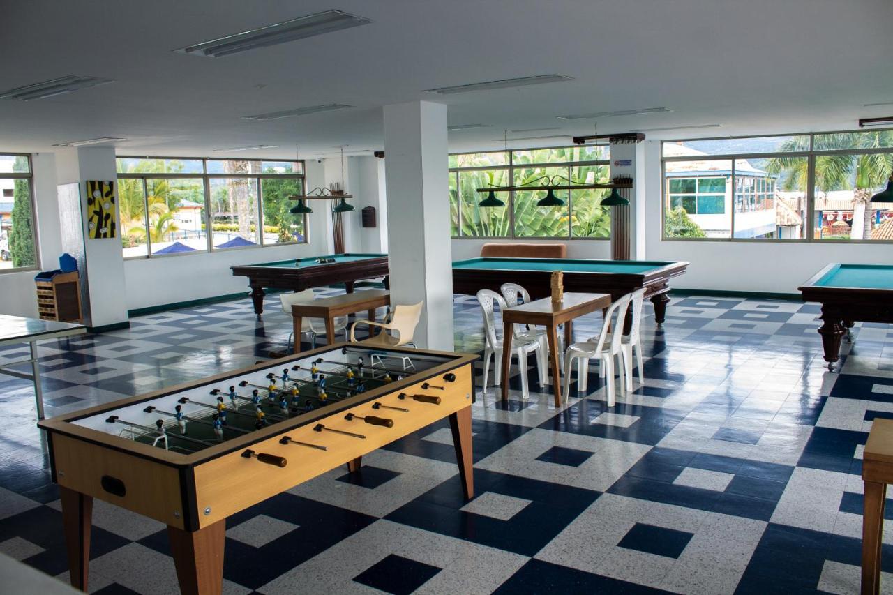 Hotel Chinauta Real Luaran gambar