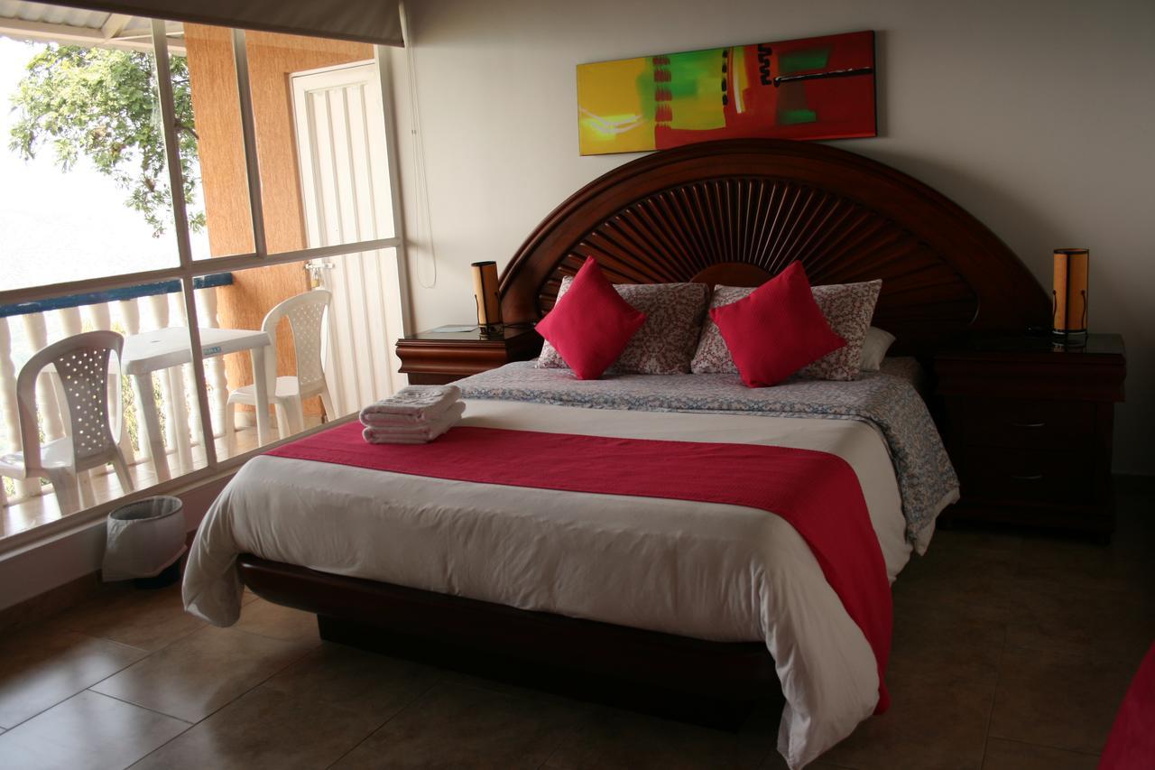 Hotel Chinauta Real Luaran gambar