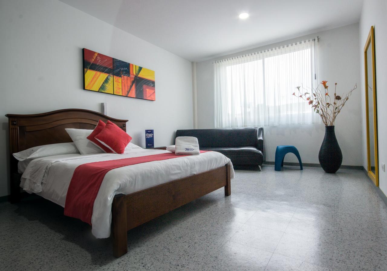 Hotel Chinauta Real Luaran gambar